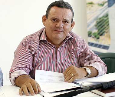 Partidos aprovam Quem Quem, mas decisão ficará com Elmano