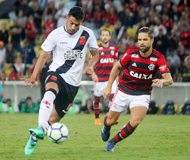 Flamengo empata com Vasco em clássico com 4 expulsões e 12 minutos de acréscimo