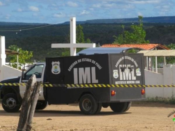 Exames no corpo do gerente do BB j&aacute; foram conclu&iacute;dos no HGV.(Imagem:Cidade verde)