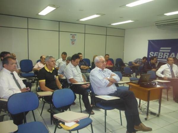 Gilberto J&uacute;nior participou de encontro com a CEF e avaliou e avaliou futuras parcerias.(Imagem:FlorianoNews)