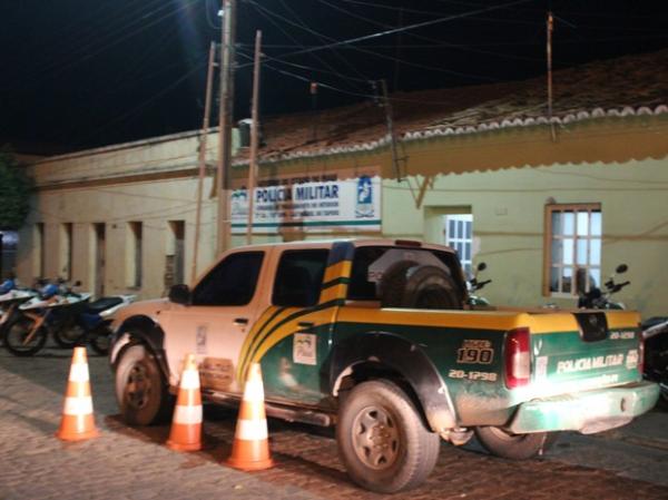 PM apreende moto usada por autor de chacina e buscas já duram 100 horas
