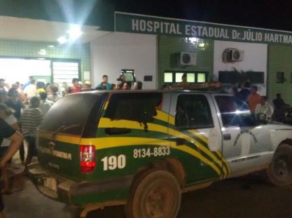 Pol&iacute;cia informou que vereador tinha ido tentar apaziguar um conflito familiar.(Imagem:Kleber Oliveira/Revista AZ)