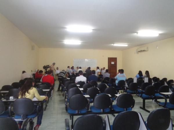 Definida Conven&ccedil;&atilde;o Coletiva de Trabalho 2014/2015 em Floriano.(Imagem:FlorianoNews)