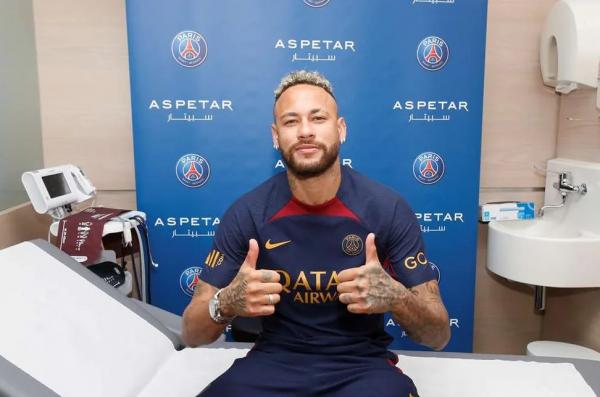 Neymar se reapresenta no PSG, mas é dúvida para amistosos