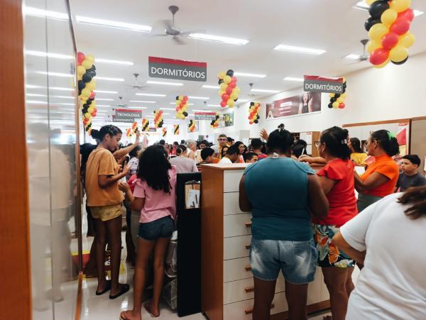  Armaz&eacute;m Para&iacute;ba reinaugura loja ampliada e modernizada em Francisco Ayres(Imagem:FlorianoNews)