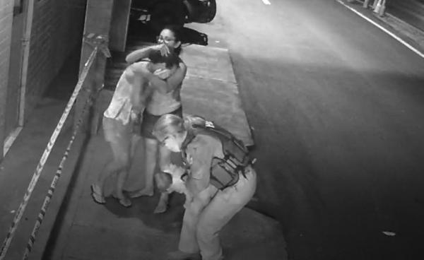 Mãe busca posto da PRF em desespero e policial salva bebê engasgado em Teresina