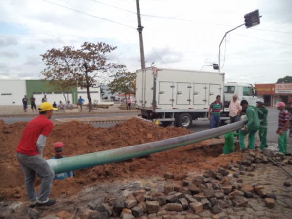Agespisa investe na melhoria de distribuição de água em Floriano