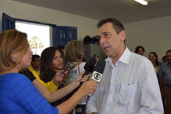 Prefeito Gilberto J&uacute;nior(Imagem:Waldemir Miranda)
