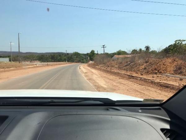  BR 135: As primeiras a&ccedil;&otilde;es das obras de reforma come&ccedil;am a dar &aacute;rea de escape &agrave; c ruva que antes sequer tinha acostamento.(Imagem:Divulga&ccedil;&atilde;o)
