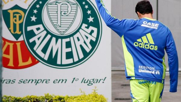 Kleber deixa o Palmeiras e vai defender o Gr&ecirc;mio em 2012.(Imagem:Piervi Fonseca / Ag&ecirc;ncia Estado)