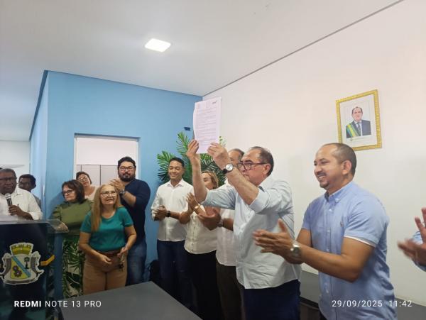 Prefeitura de Floriano lan&ccedil;a editais de concurso p&uacute;blico com mais de 250 vagas imediatas(Imagem:FlorianoNews)
