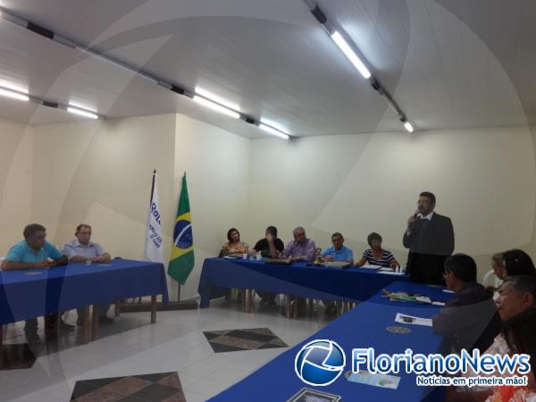 Rotary Club de Bar&atilde;o de Graja&uacute; realizou palestra sobre tratamento alternativo do c&acirc;ncer.(Imagem:FlorianoNews)