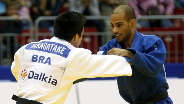 EricTakabatake come&ccedil;ou bem, mas acabou eliminado nas oitavas.(Imagem:EFE)