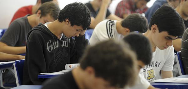 Inscrições abertas para concurso do IFPI; salário até R$ 9,6 mil