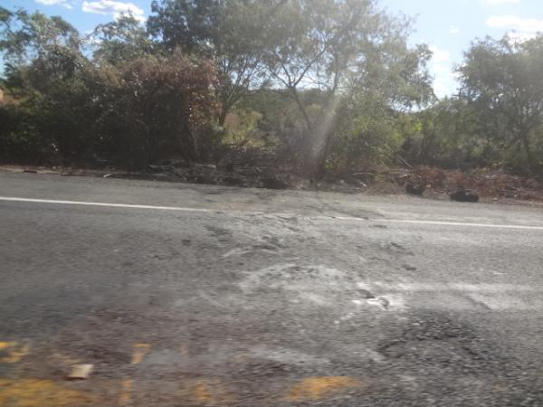 BR-343 marcada pela &uacute;ltima manifesta&ccedil;&atilde;o realizada.(Imagem:FlorianoNews)