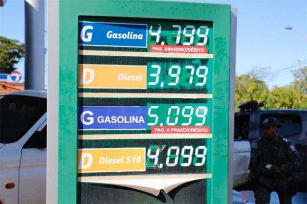 Posto que não baixar preço do diesel pode ser multado e interditado