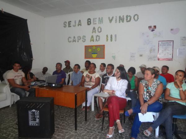 Ronda Cidad&atilde;o realizou palestra sobre drogas no CAPS de Floriano.(Imagem:FlorianoNews)