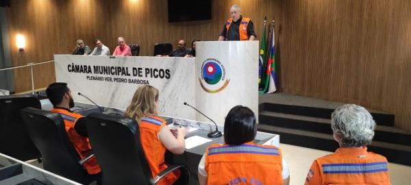 Em audiência pública, Defesa Civil alinha ações de proteção aos atingidos pelas chuvas em Picos