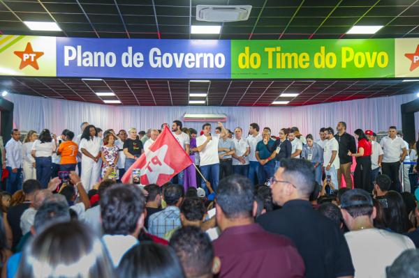Rafael lança em Floriano plataforma para população enviar sugestões ao Plano de Governo 2027-2030