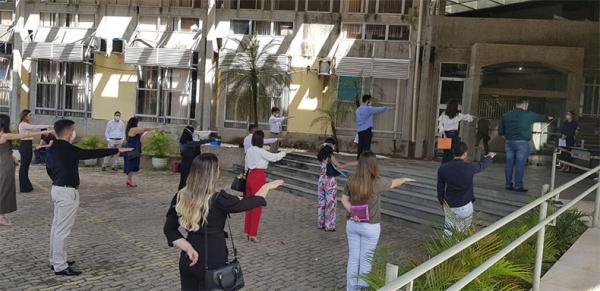 Para combater Covid, alunos de Enfermagem conseguem na justiça antecipação de colação de grau