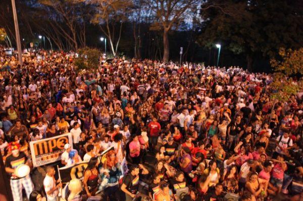 Parada da diversidade bombou na Avenida Raul Lopes.(Imagem:Divulga&ccedil;&atilde;o)