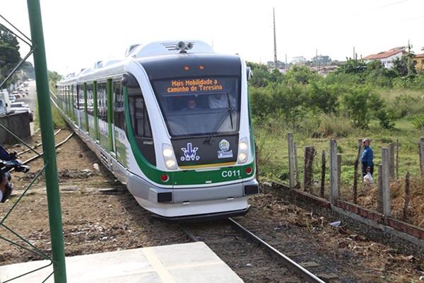 Governo quer empréstimo de R$ 100 milhões para comprar novos veículos para metrô de Teresina
