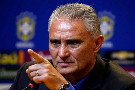 Filipe Luís é cortado, e Tite convoca Jorge para a lateral