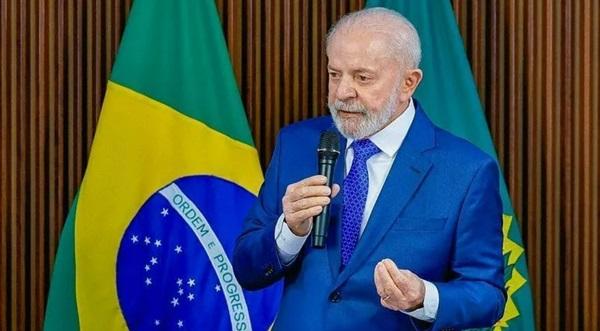 Lula avalia fortalecer PSD e MDB com novos ministros