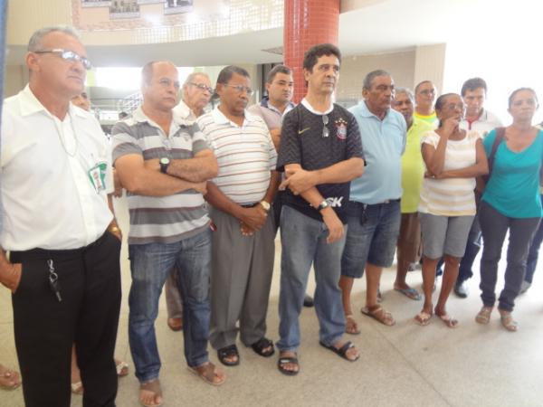 Reuni&atilde;o debate higiene de lanchonetes do Terminal Rodovi&aacute;rio de Floriano.(Imagem:FlorianoNews)
