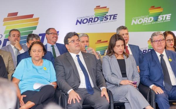 Dr. Francisco Costa parabeniza governador Rafael Fonteles por posse como presidente do Cons&oacute;rcio do Nordeste.(Imagem:Reprodu&ccedil;&atilde;o/Instagram)