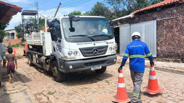 Ruptura em adutora afeta abastecimento de bairros em Floriano; serviço já foi reparado