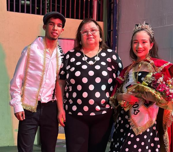 Escola Pequeno Príncipe coroa Miss e Mister 2023 em noite de celebração