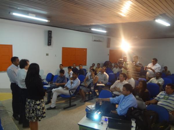 Política Estadual de Resíduos Sólidos é tema de reunião em Floriano