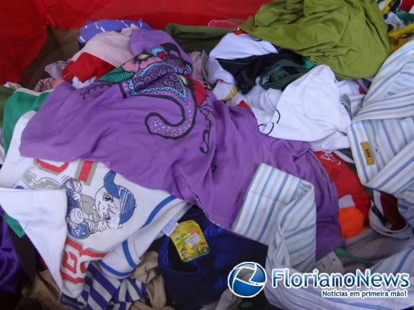 Consumidores aproveitaram o sald&atilde;o de Natal na loja Lar Paraty.(Imagem:FlorianoNews)