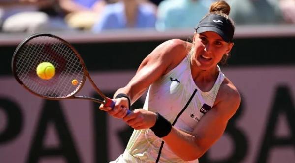 Bia Haddad surpreende ao vencer Jabeur e avançar às semi de Roland Garros