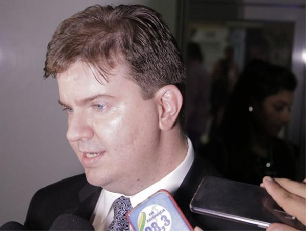 Ministro visita projeto no PI e diz que Nordeste precisa de verbas adicionais