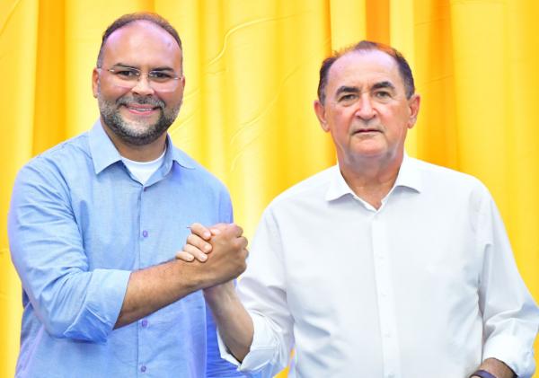 Joab Curvina e Ant&ocirc;nio Reis(Imagem:Secom)