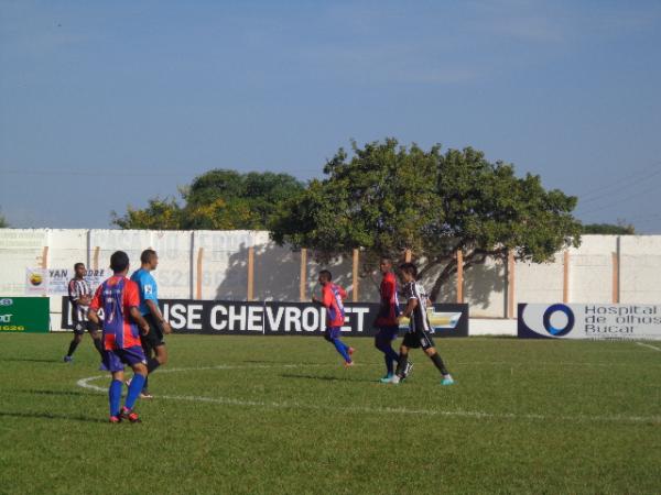 Cori-Sabb&aacute; sai na frente, mas Barras vence jogo em Floriano.(Imagem:FlorianoNews)