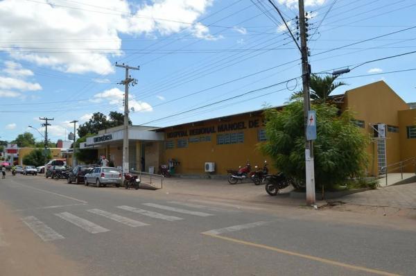 Suspeito de esfaquear esposa no Piauí fica ferido após sobrinho defender vítima