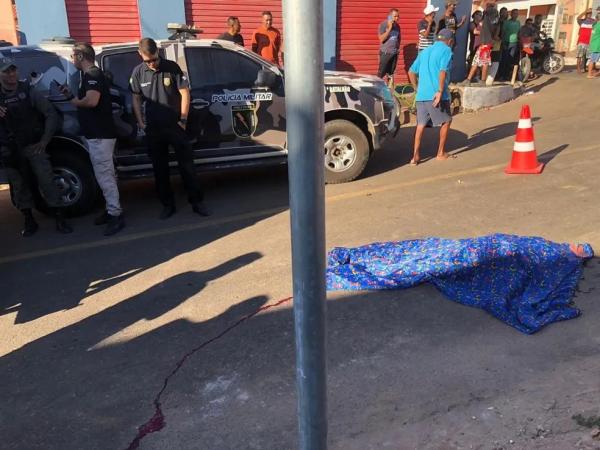 Mulher morre ap&oacute;s ser atropelada por caminh&atilde;o de lixo no Piau&iacute;.(Imagem: PM-PI )
