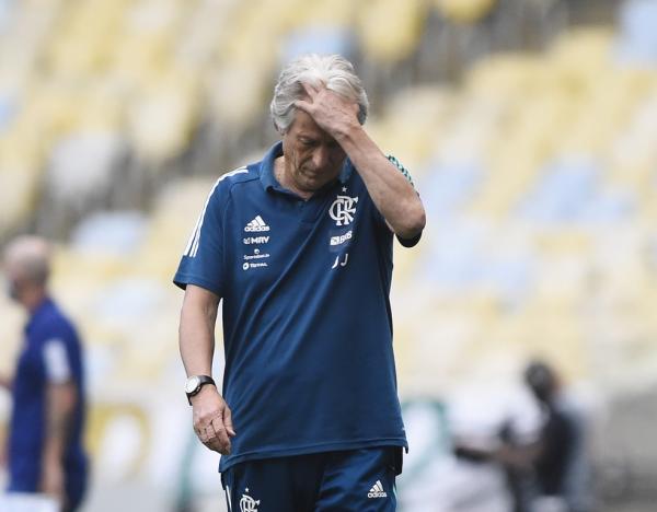 Jorge Jesus não responderá ao Benfica antes da final e não voltará a Lisboa nesta temporada