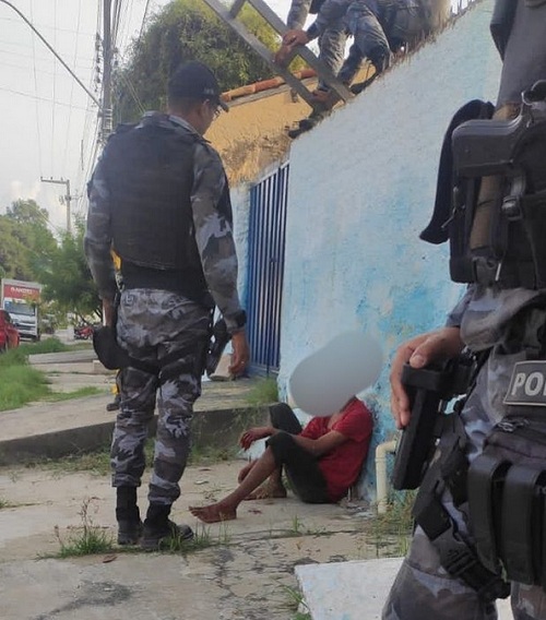 Polícia age rápido e prende homem que invadiu residência em Floriano