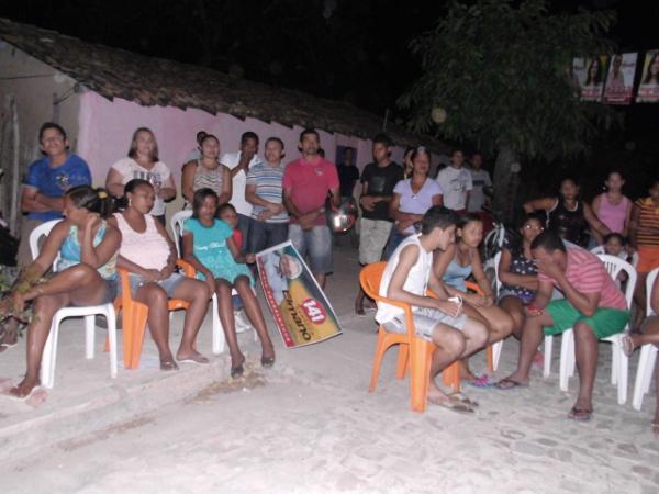Oscar Proc&oacute;pio realiza palestra no bairro Taboca, em Floriano.(Imagem:Assessoria de Comunica&ccedil;&atilde;o)
