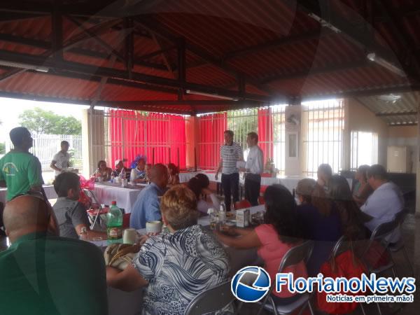 Secretaria de Esporte, Cultura e Lazer de Floriano promoveu confraterniza&ccedil;&atilde;o de natal.(Imagem:FlorianoNews)