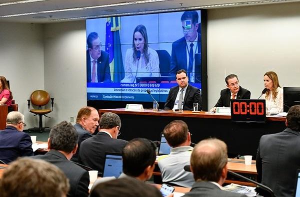 Piauí e mais dois estados vão receber R$ 730 milhões para recuperação de rodovias em 2024