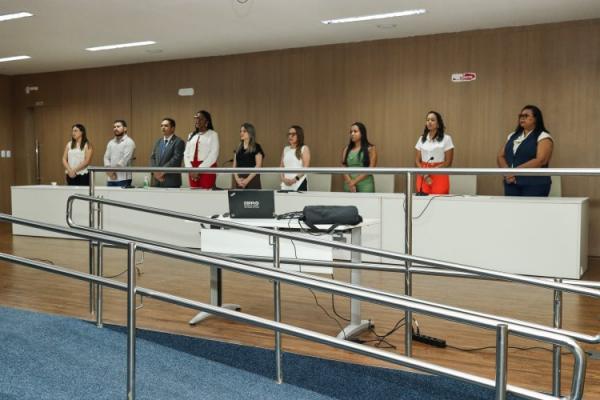 Servidores municipais participam do lan&ccedil;amento de fluxo para atendimento &agrave; entrega volunt&aacute;ria para ado&ccedil;&atilde;o.(Imagem:Secom)