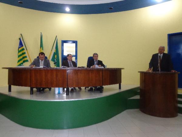 Iluminação pública será tema de reunião na Câmara Municipal de Floriano