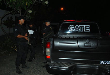 Polícia estoura cassino clandestino na zona Leste e prende 4 pessoas