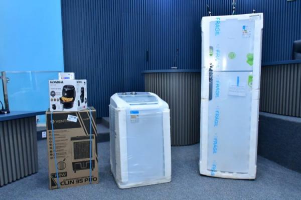 Prefeitura de Floriano sorteia pr&ecirc;mios da campanha 