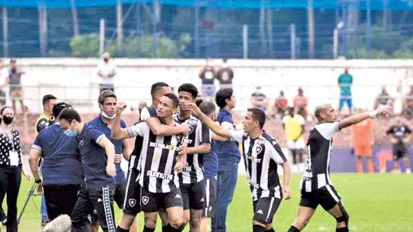 Botafogo despacha o Resende e se classifica na Copinha